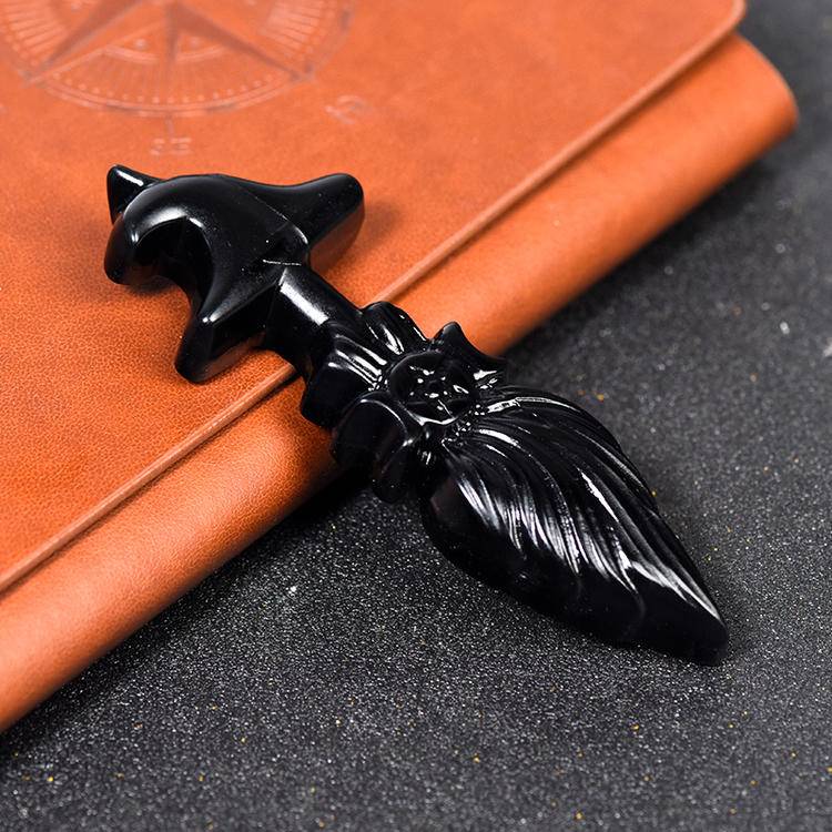 Black Obsidian Stone: Unlock Its Protective Power – Shop Now for Healing Benefits!