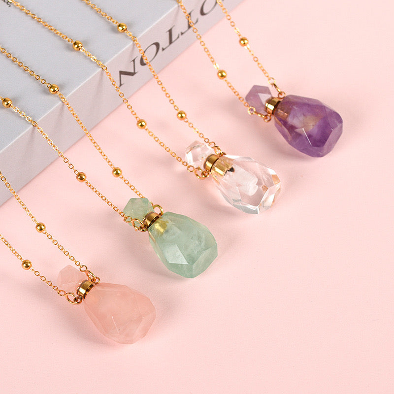 Rose Quartz Perfume Bottle Necklace – Wearable Aromatherapy for Love and Serenity