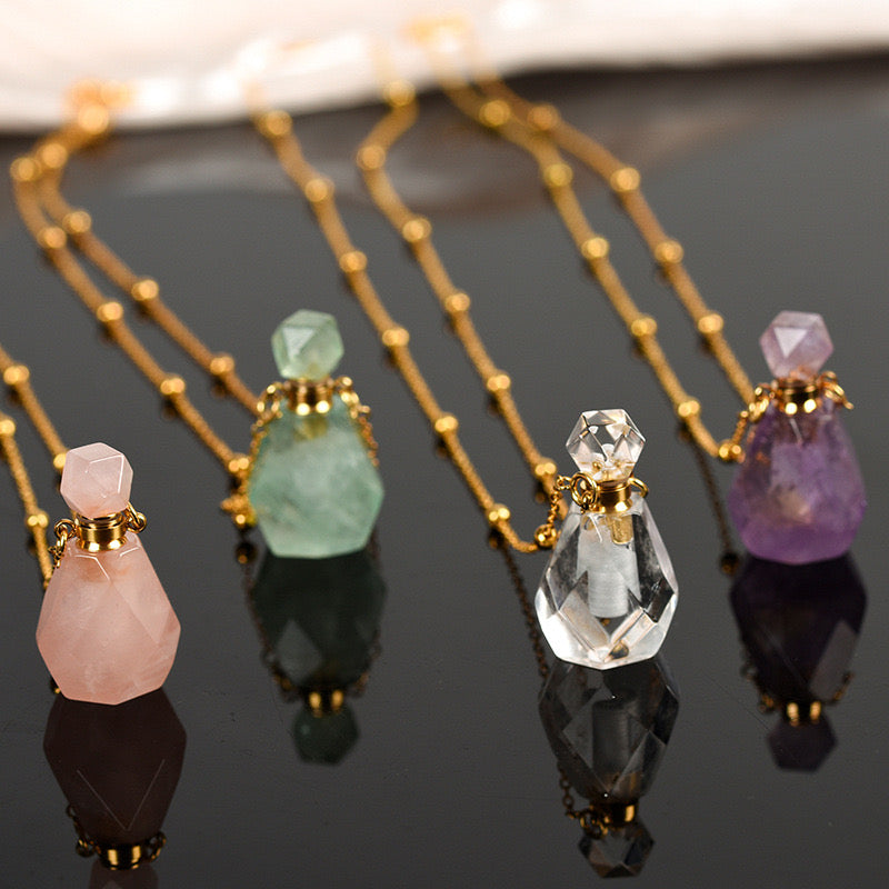 Rose Quartz Perfume Bottle Necklace – Wearable Aromatherapy for Love and Serenity