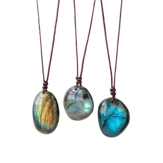 Embrace the Mystical Energy of a Labradorite Necklace – Shop Now